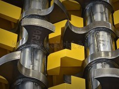 突破瓶頸限制廢鋼撕碎機(jī)將成為中厚物料的高效剪切設(shè)備
